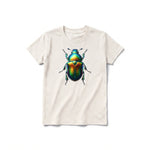 Un T-shirt blanc vintage à manches courtes et col rond pour jeune, orné d'un motif représentant un arthropode sur le devant.