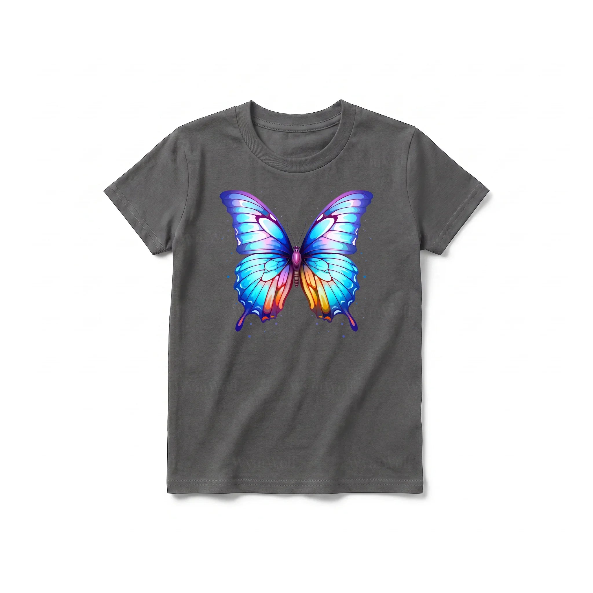 Un T-shirt charbon à manches courtes et col rond pour jeune, orné d'un motif représentant un arthropode sur le devant.