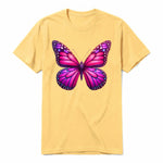 Un T-shirt moutarde à manches courtes et col rond, orné d'un motif représentant un arthropod sur le devant.