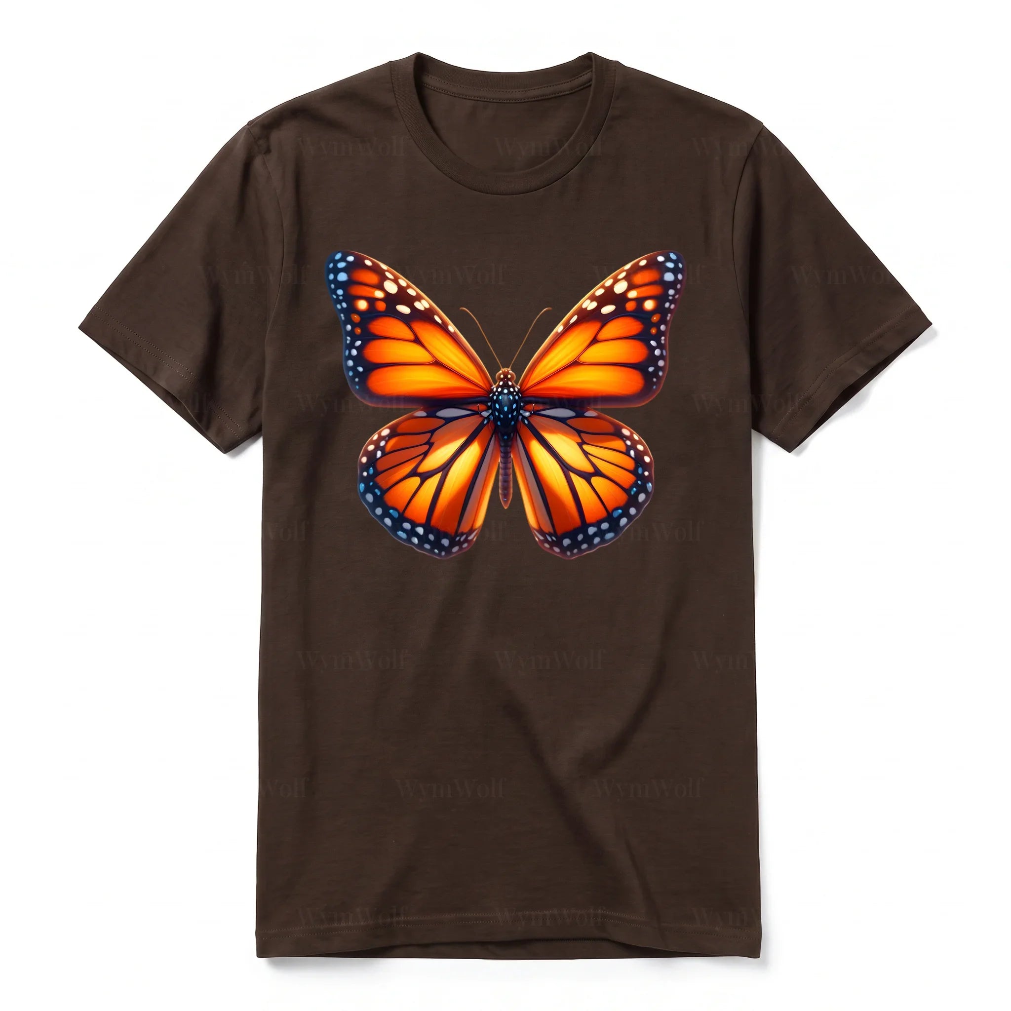 Un T-shirt chocolat à manches courtes et col rond, orné d'un motif représentant un arthropod sur le devant.