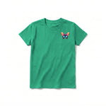 Un T-shirt kelly à manches courtes et col rond pour jeune, orné d'un motif représentant un arthropode sur la poitrine gauche.