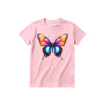 Un T-shirt rose à manches courtes et col rond pour jeune, orné d'un motif représentant un arthropode sur le devant.