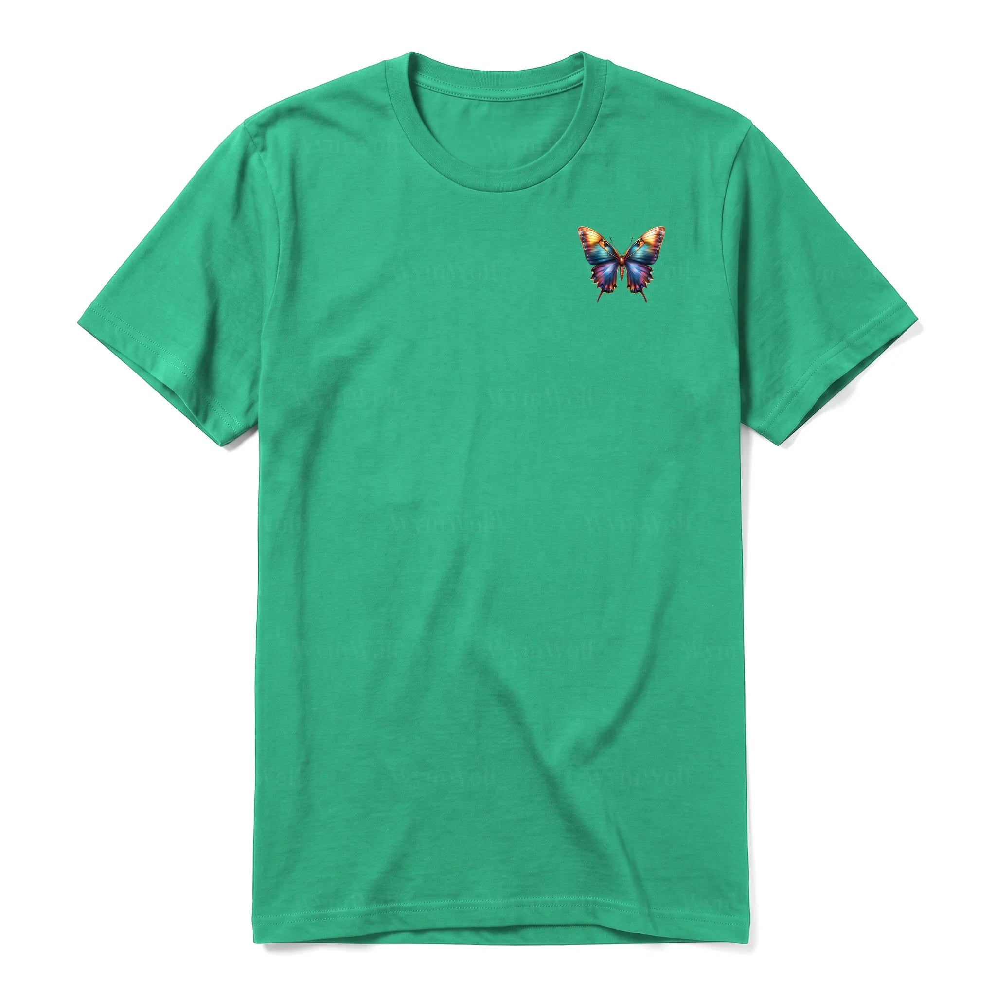 Un T-shirt kelly à manches courtes et col rond, orné d'un motif représentant un arthropod sur la poitrine gauche.