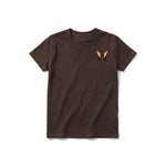 Un T-shirt chocolat à manches courtes et col rond pour jeune, orné d'un motif représentant un arthropode sur la poitrine gauche.