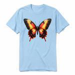 Un T-shirt poudre à manches courtes et col rond, orné d'un motif représentant un arthropod sur le devant.