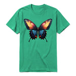 Un T-shirt kelly à manches courtes et col rond, orné d'un motif représentant un arthropod sur le devant.