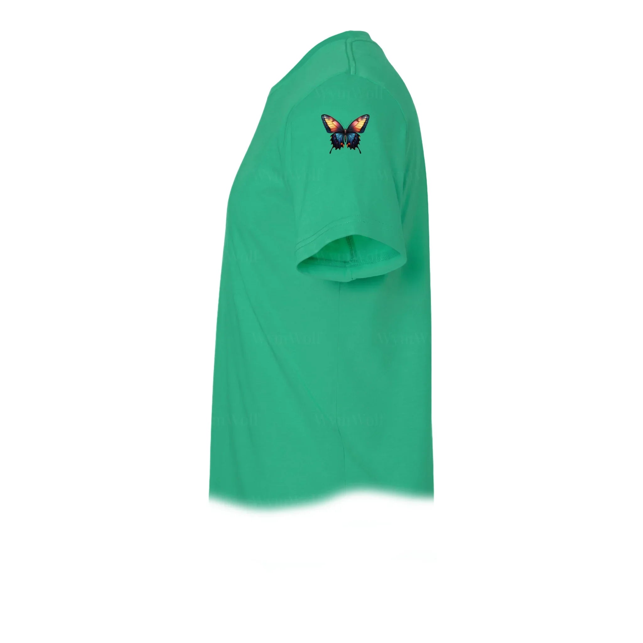 Un T-shirt kelly à manches courtes et col rond, orné d'un motif représentant un arthropode sur le haut de la manche gauche.