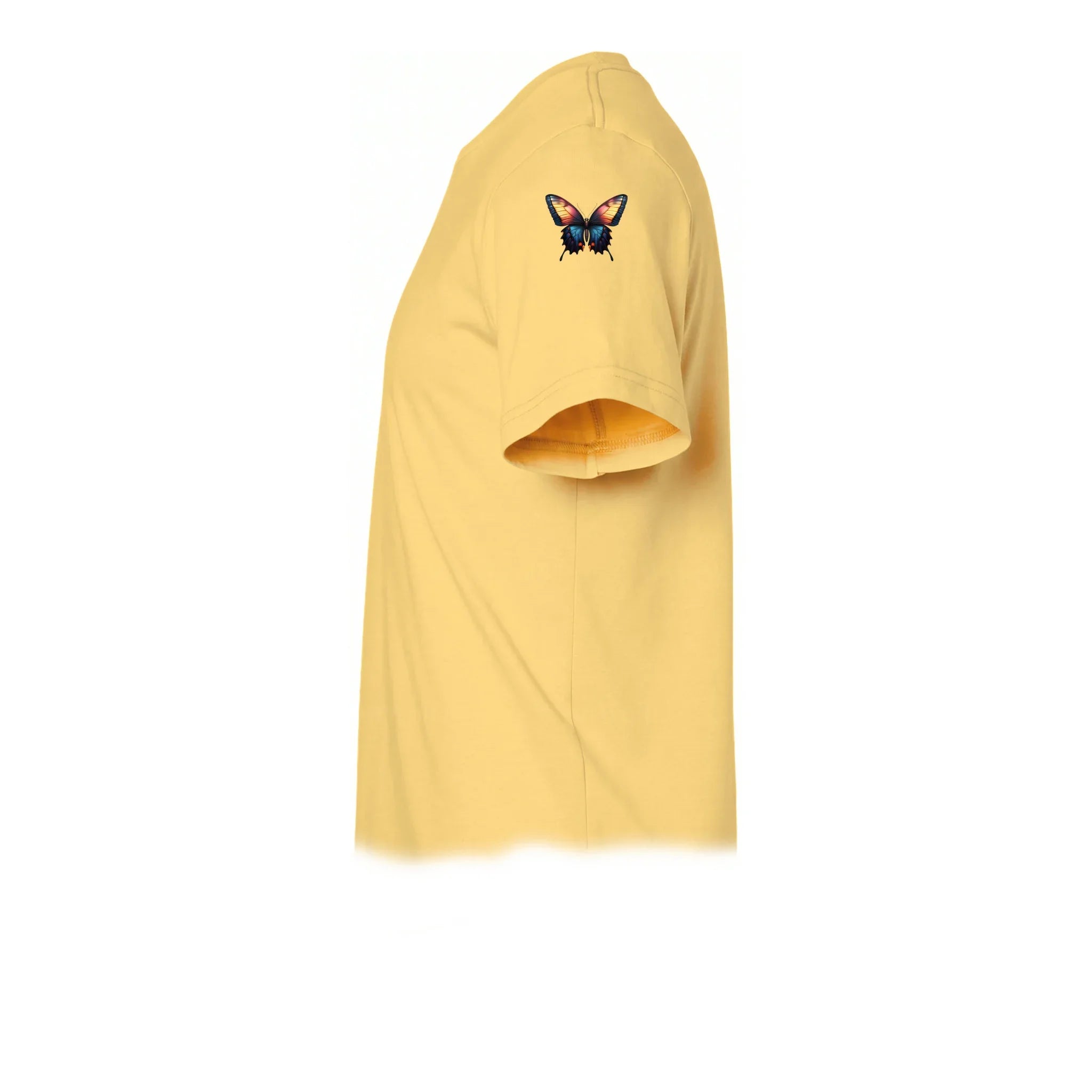 Un T-shirt moutarde à manches courtes et col rond, orné d'un motif représentant un arthropode sur le haut de la manche gauche.