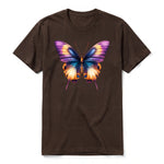 Un T-shirt chocolat à manches courtes et col rond, orné d'un motif représentant un arthropod sur le devant.
