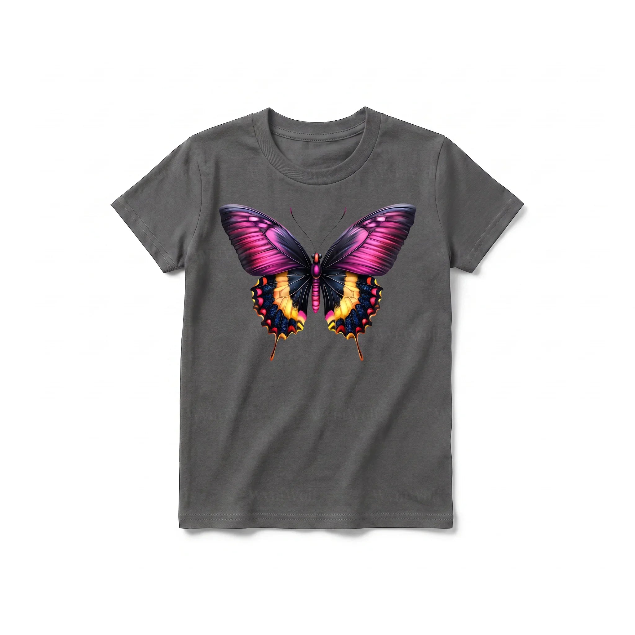 Un T-shirt charbon à manches courtes et col rond pour jeune, orné d'un motif représentant un arthropode sur le devant.