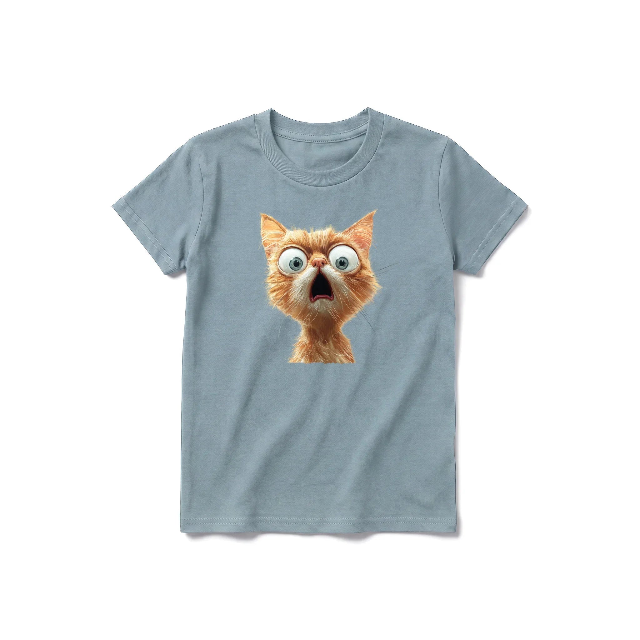 Un T-shirt sauge à manches courtes et col rond pour jeune, orné d'un motif représentant un chat sur le devant.