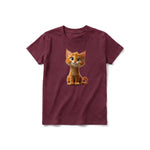 Un T-shirt marron à manches courtes et col rond pour jeune, orné d'un motif représentant un chat sur le devant.