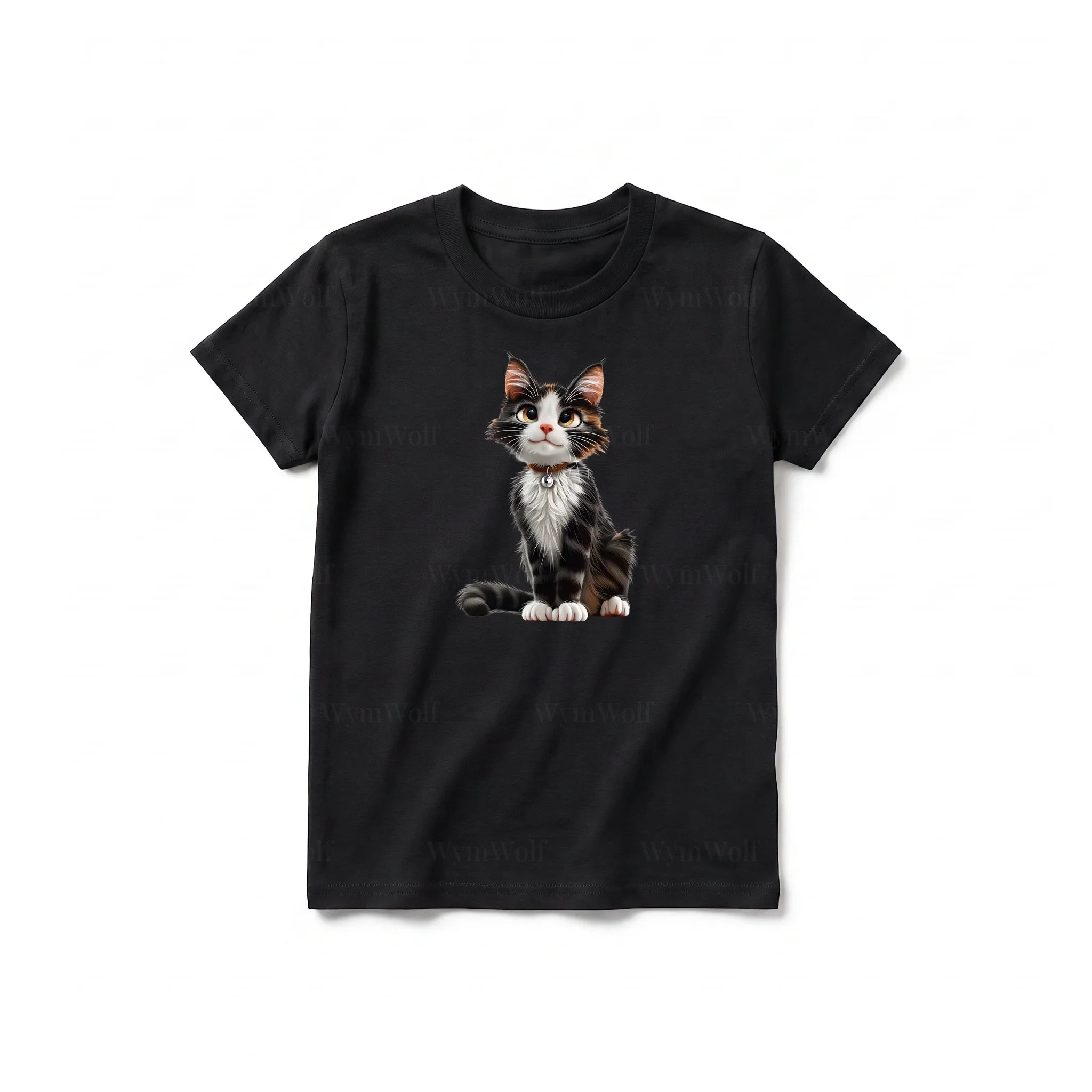 Un T-shirt noir à manches courtes et col rond pour jeune, orné d'un motif représentant un chat sur le devant.