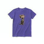 Un T-shirt violet à manches courtes et col rond pour jeune, orné d'un motif représentant un chat sur le devant.
