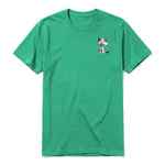 Un T-shirt kelly à manches courtes et col rond, orné d'un motif représentant un chat sur la poitrine gauche.