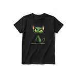 Un T-shirt noir à manches courtes et col rond pour jeune, orné d'un motif représentant un chat sur le devant.