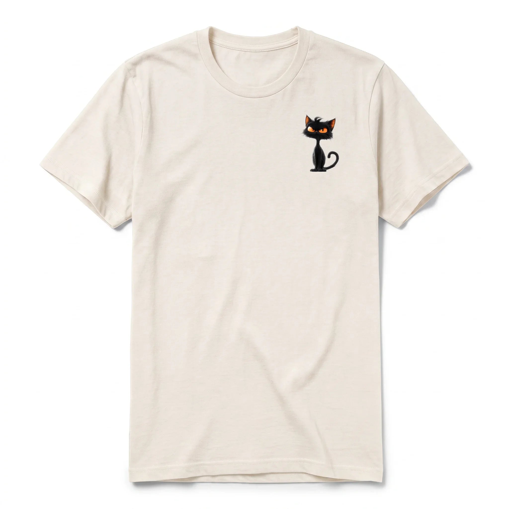 Un T-shirt blanc vintage à manches courtes et col rond, orné d'un motif représentant un chat sur la poitrine gauche.