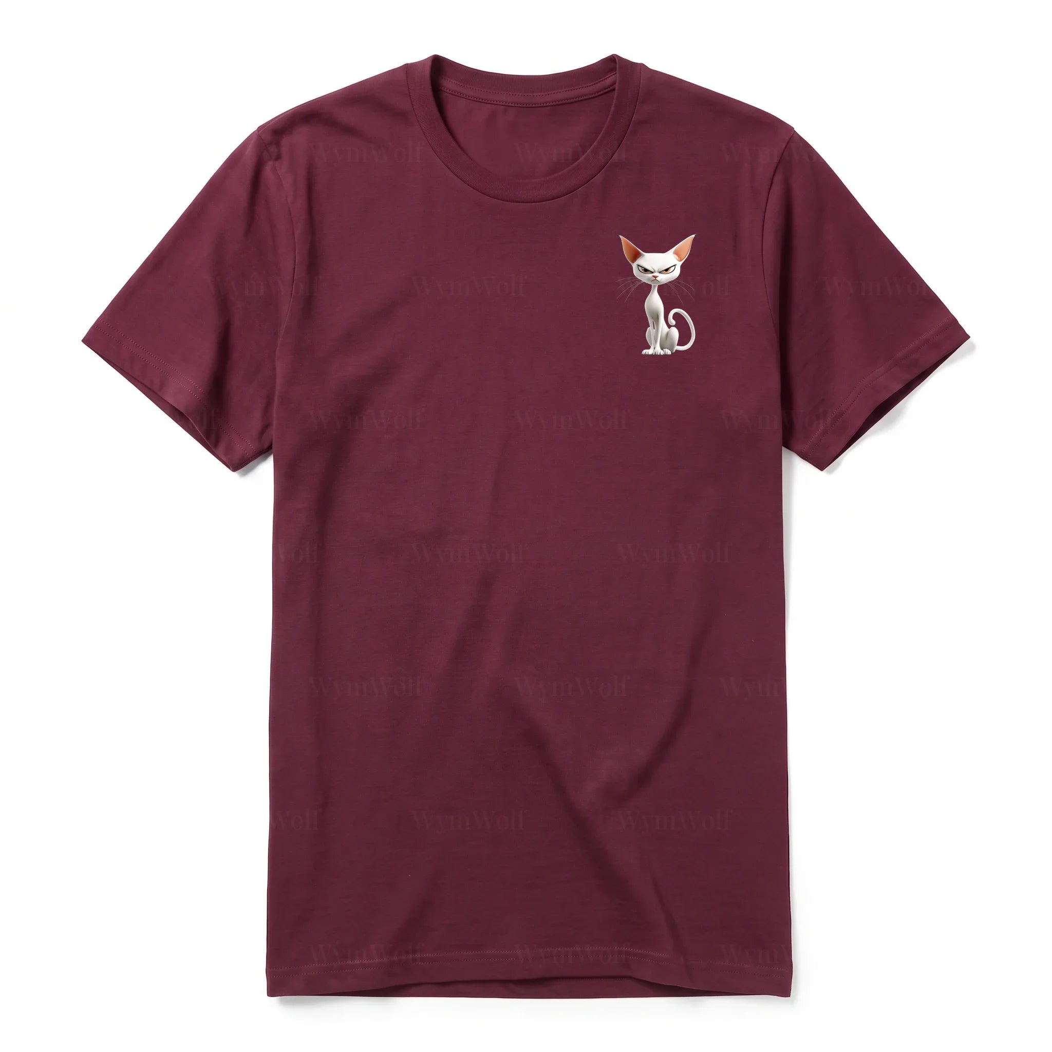 Un T-shirt marron à manches courtes et col rond, orné d'un motif représentant un chat sur la poitrine gauche.