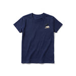 Un T-shirt marine à manches courtes et col rond pour jeune, orné d'un motif représentant un oiseau sur la poitrine gauche.