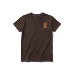 Un T-shirt chocolat à manches courtes et col rond pour jeune, orné d'un motif représentant un chien sur la poitrine gauche.