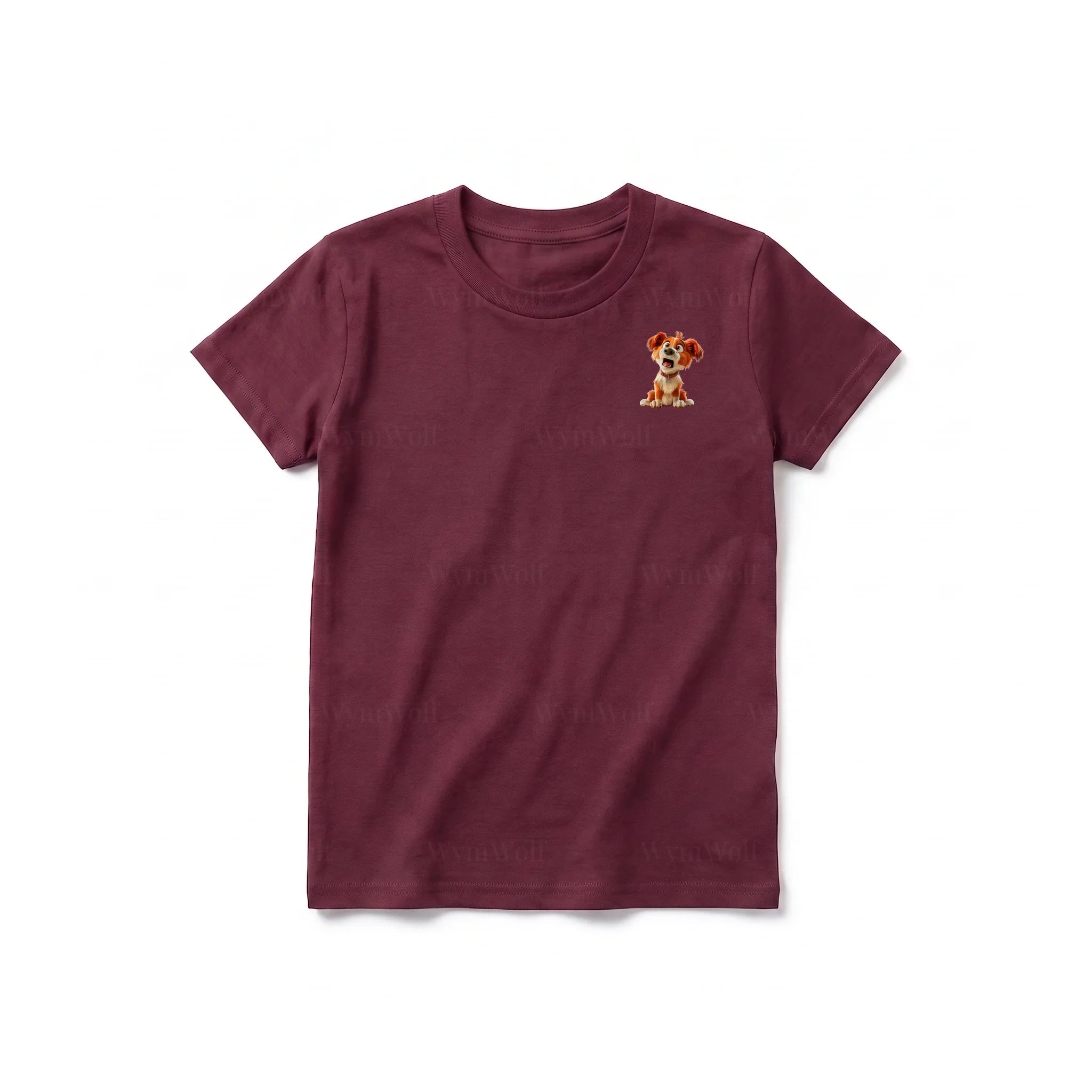 Un T-shirt marron à manches courtes et col rond pour jeune, orné d'un motif représentant un chien sur la poitrine gauche.