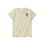 Un T-shirt latte à manches courtes et col rond pour jeune, orné d'un motif représentant un chien sur la poitrine gauche.
