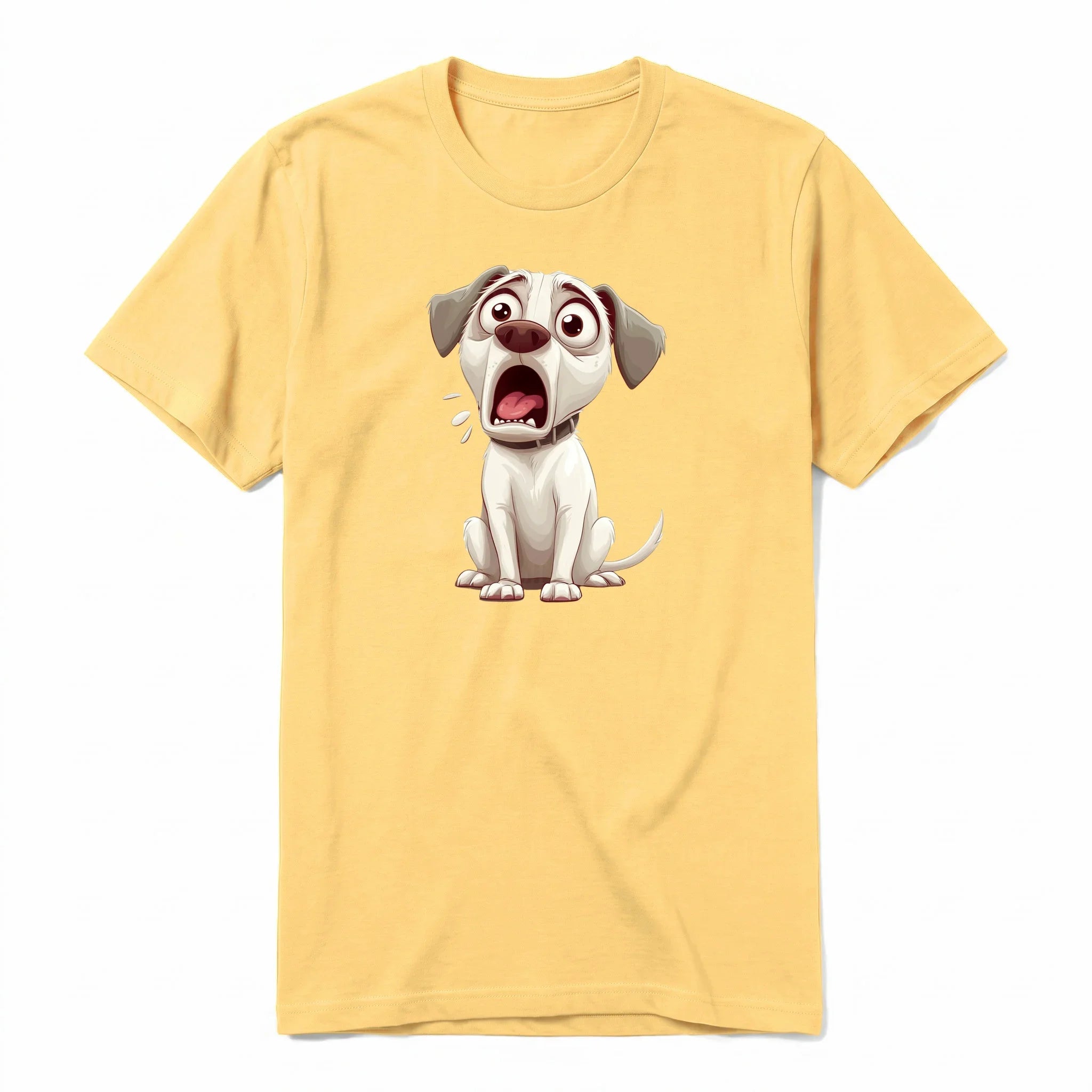 Un T-shirt moutarde à manches courtes et col rond, orné d'un motif représentant un chien sur le devant.