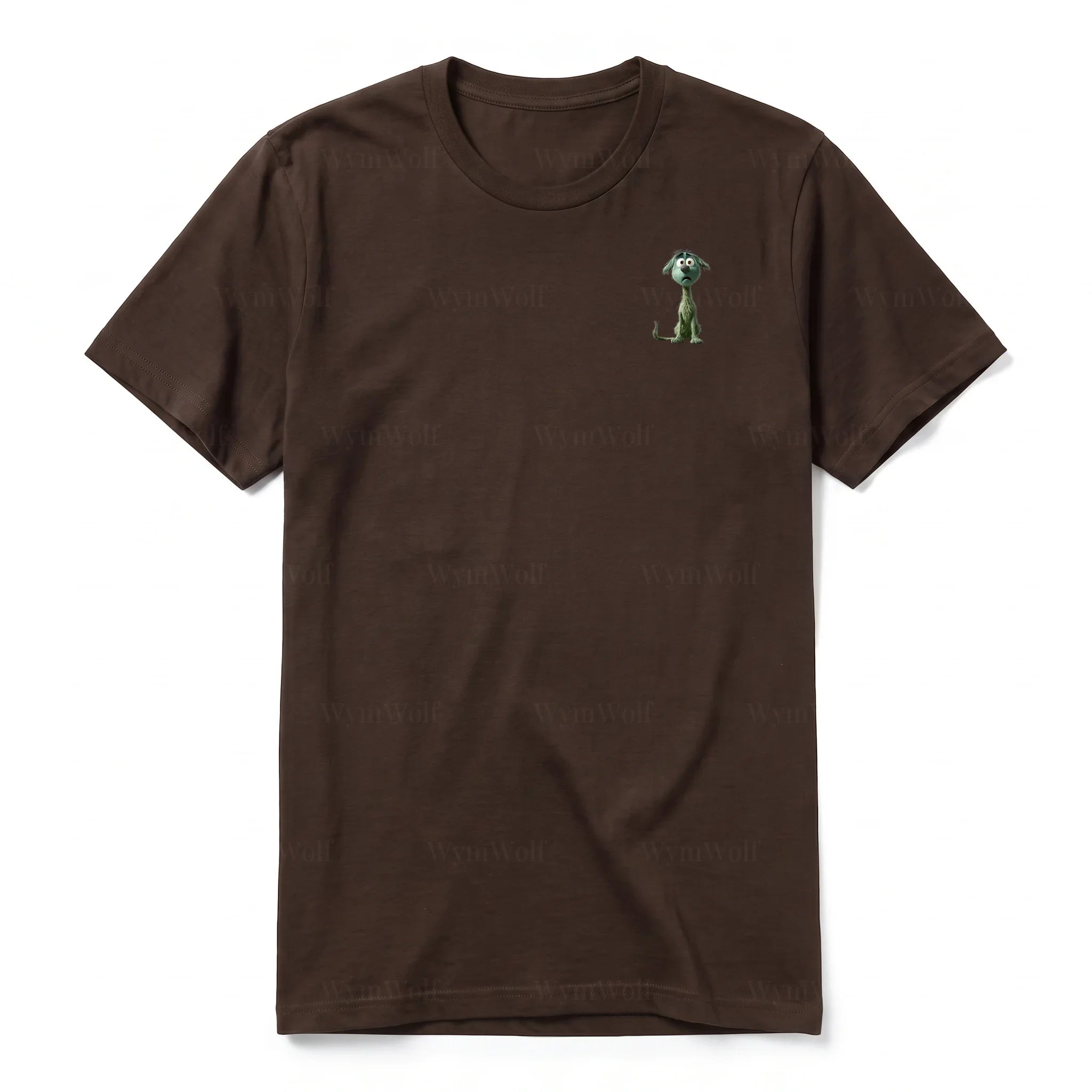 Un T-shirt chocolat à manches courtes et col rond, orné d'un motif représentant un chien sur la poitrine gauche.