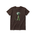 Un T-shirt chocolat à manches courtes et col rond pour jeune, orné d'un motif représentant un chien sur le devant.