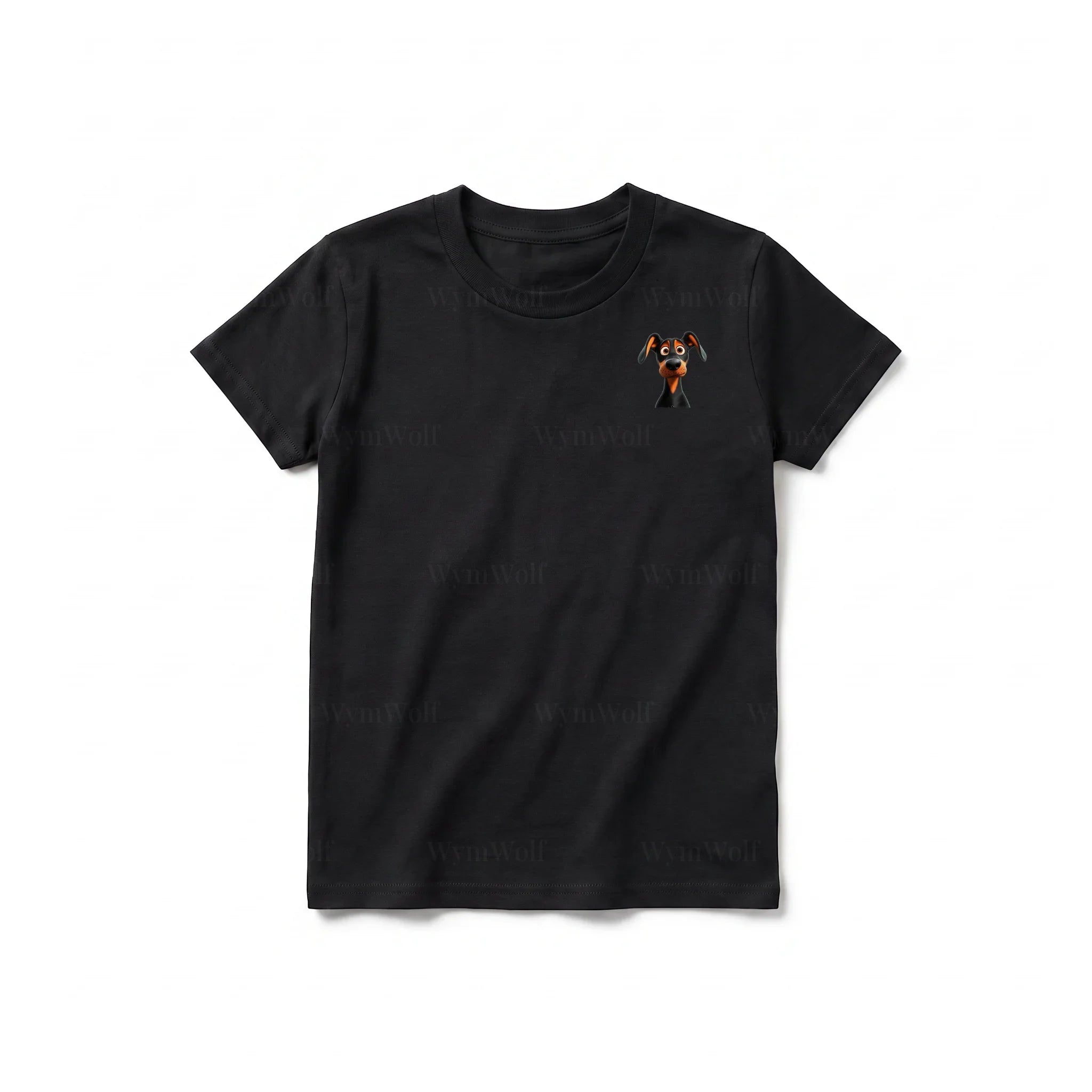 Un T-shirt noir à manches courtes et col rond pour jeune, orné d'un motif représentant un chien sur la poitrine gauche.