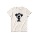 Un T-shirt blanc vintage à manches courtes et col rond pour jeune, orné d'un motif représentant un chien sur le devant.