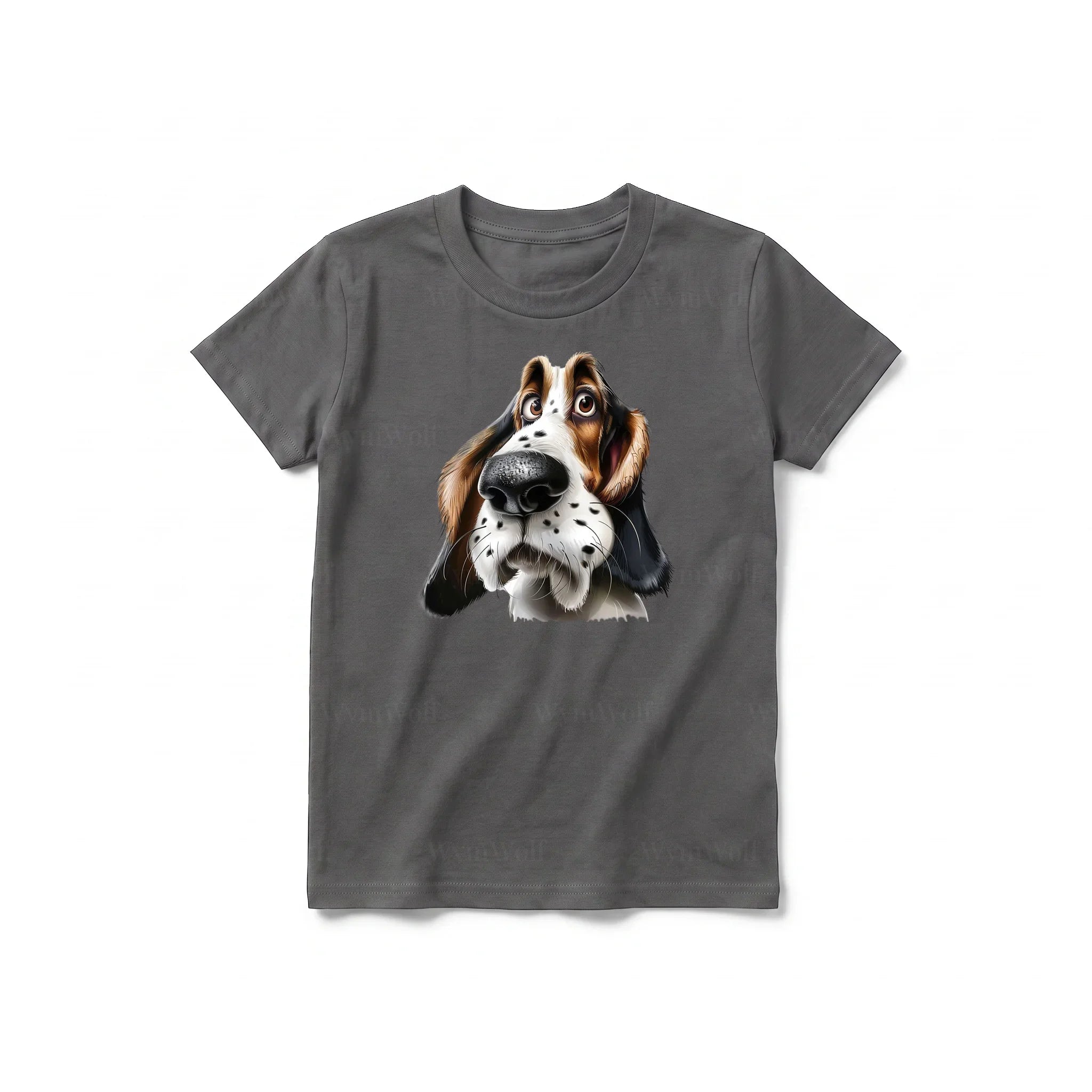 Un T-shirt charbon à manches courtes et col rond pour jeune, orné d'un motif représentant un chien sur le devant.
