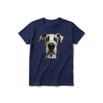 Un T-shirt marine à manches courtes et col rond pour jeune, orné d'un motif représentant un chien sur le devant.