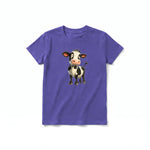 Un T-shirt violet à manches courtes et col rond pour jeune, orné d'un motif représentant un animal de la ferme sur le devant.