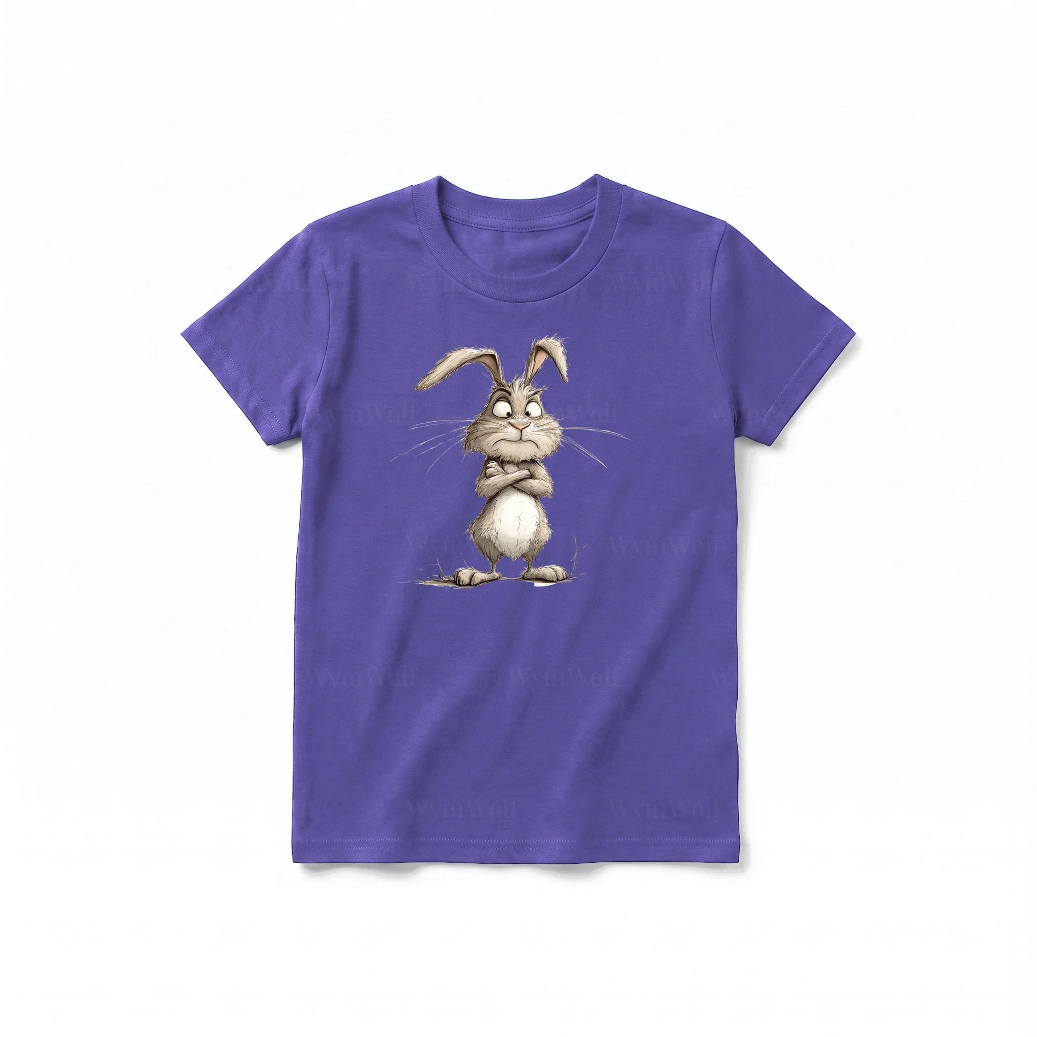 Un T-shirt violet à manches courtes et col rond pour jeune, orné d'un motif représentant un animal de la ferme sur le devant.