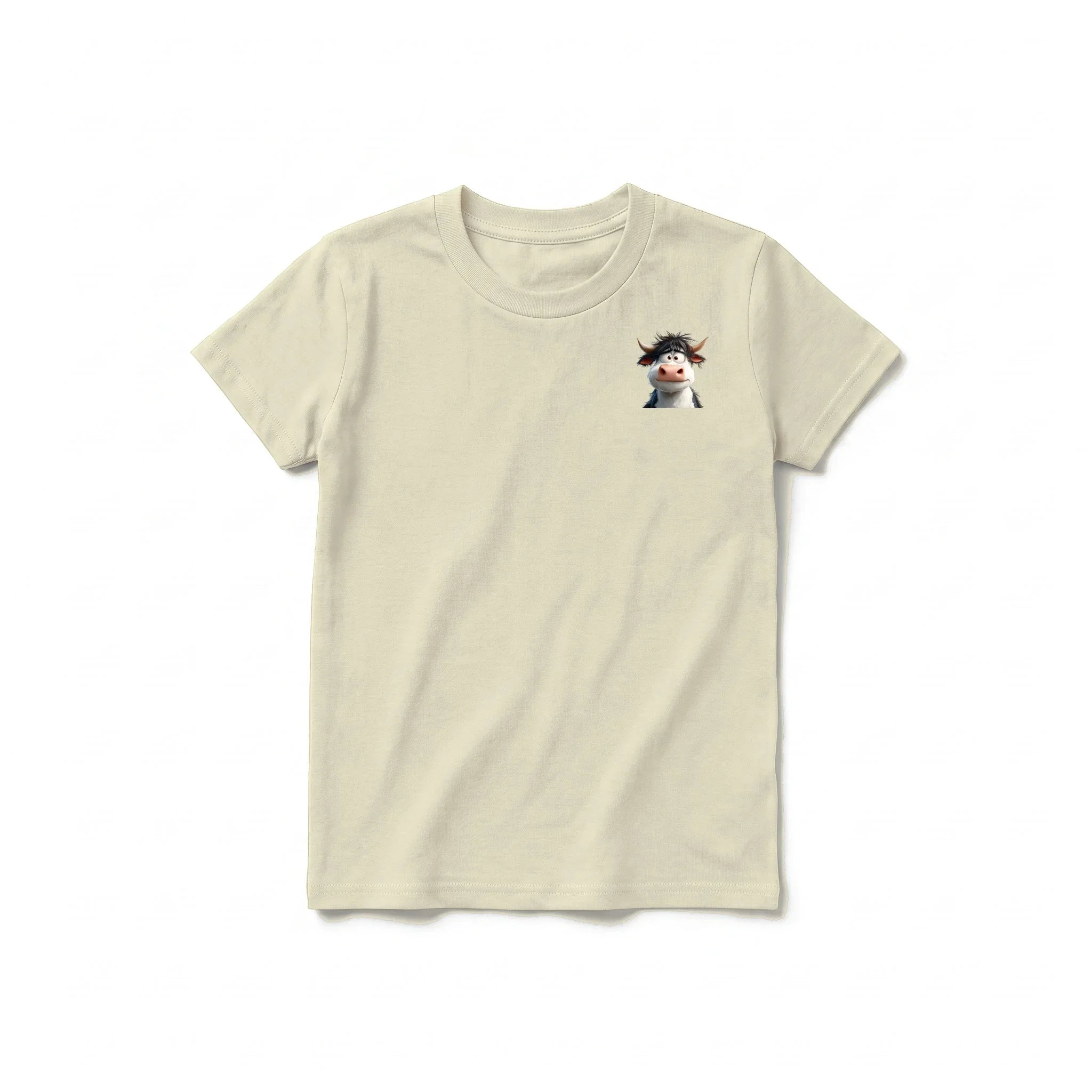 Un T-shirt latte à manches courtes et col rond pour jeune, orné d'un motif représentant un animal de la ferme sur la poitrine gauche.