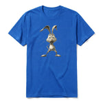 Un T-shirt royal à manches courtes et col rond, orné d'un motif représentant un animal de la ferme sur le devant.