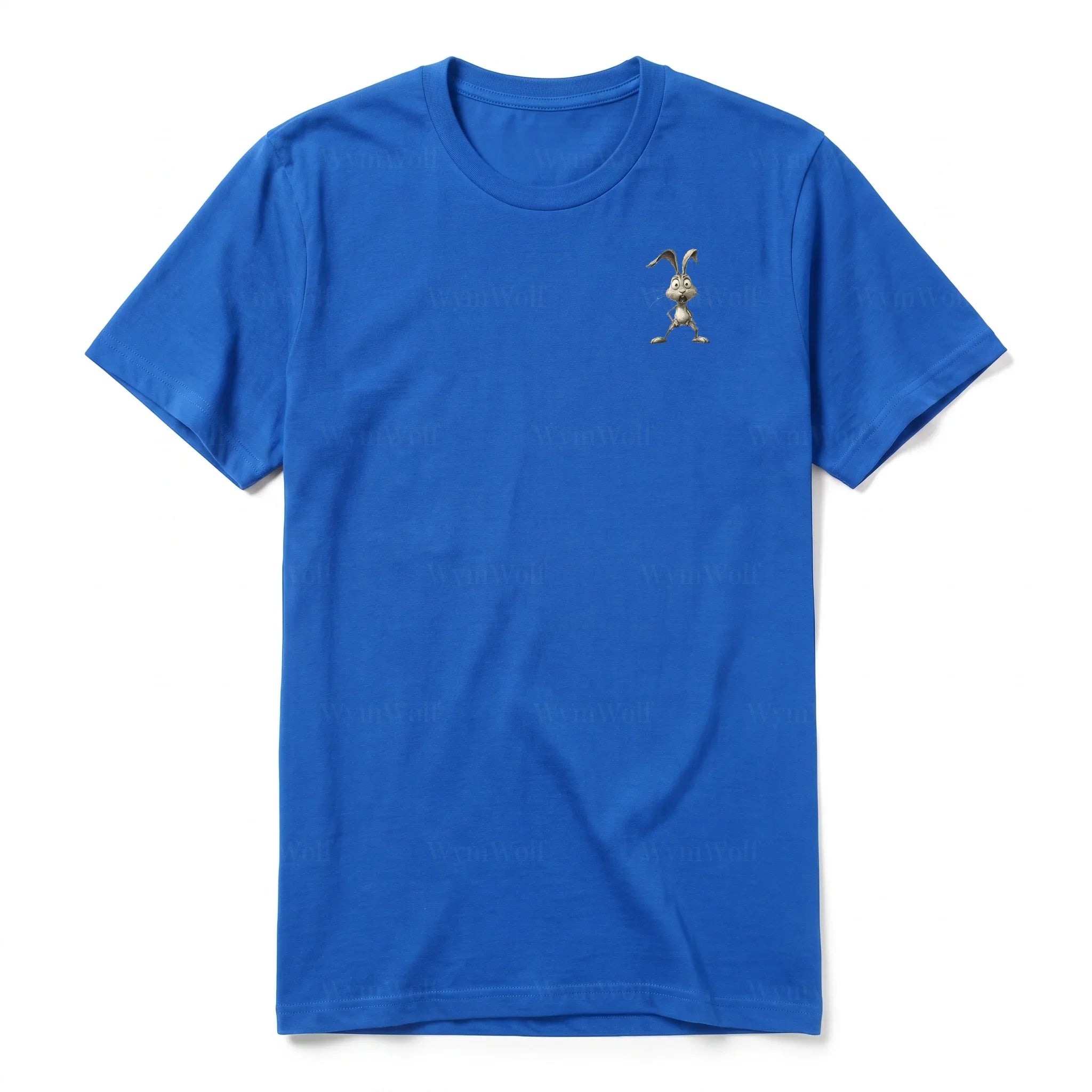 Un T-shirt royal à manches courtes et col rond, orné d'un motif représentant un animal de la ferme sur la poitrine gauche.