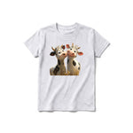 Un T-shirt gris cendré à manches courtes et col rond pour jeune, orné d'un motif représentant un animal de la ferme sur le devant.