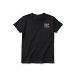 Un T-shirt noir à manches courtes et col rond pour jeune, orné d'un motif représentant un oiseau excentrique sur la poitrine gauche.