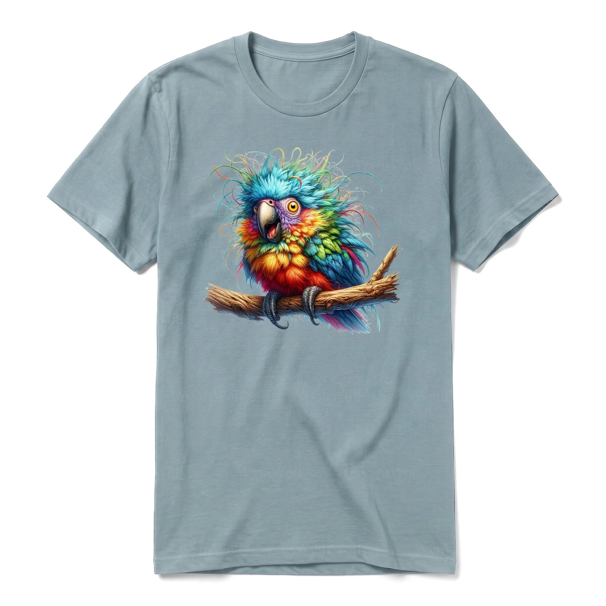 Un T-shirt sauge à manches courtes et col rond, orné d'un motif représentant un oiseau excentrique sur le devant.