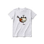 Un T-shirt gris cendré à manches courtes et col rond pour jeune, orné d'un motif représentant un oiseau excentrique sur le devant.