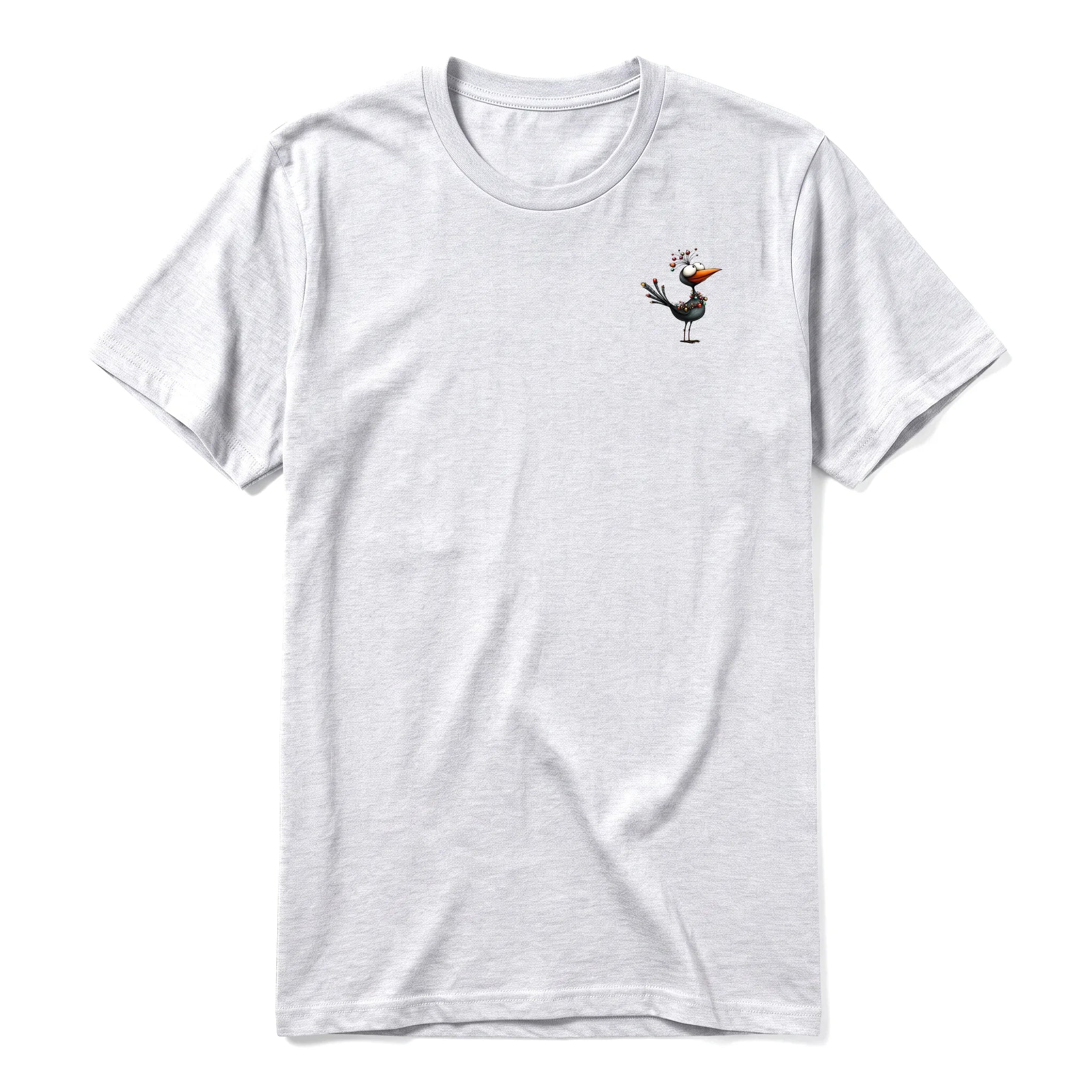 Un T-shirt gris cendré à manches courtes et col rond, orné d'un motif représentant un oiseau excentrique sur la poitrine gauche.