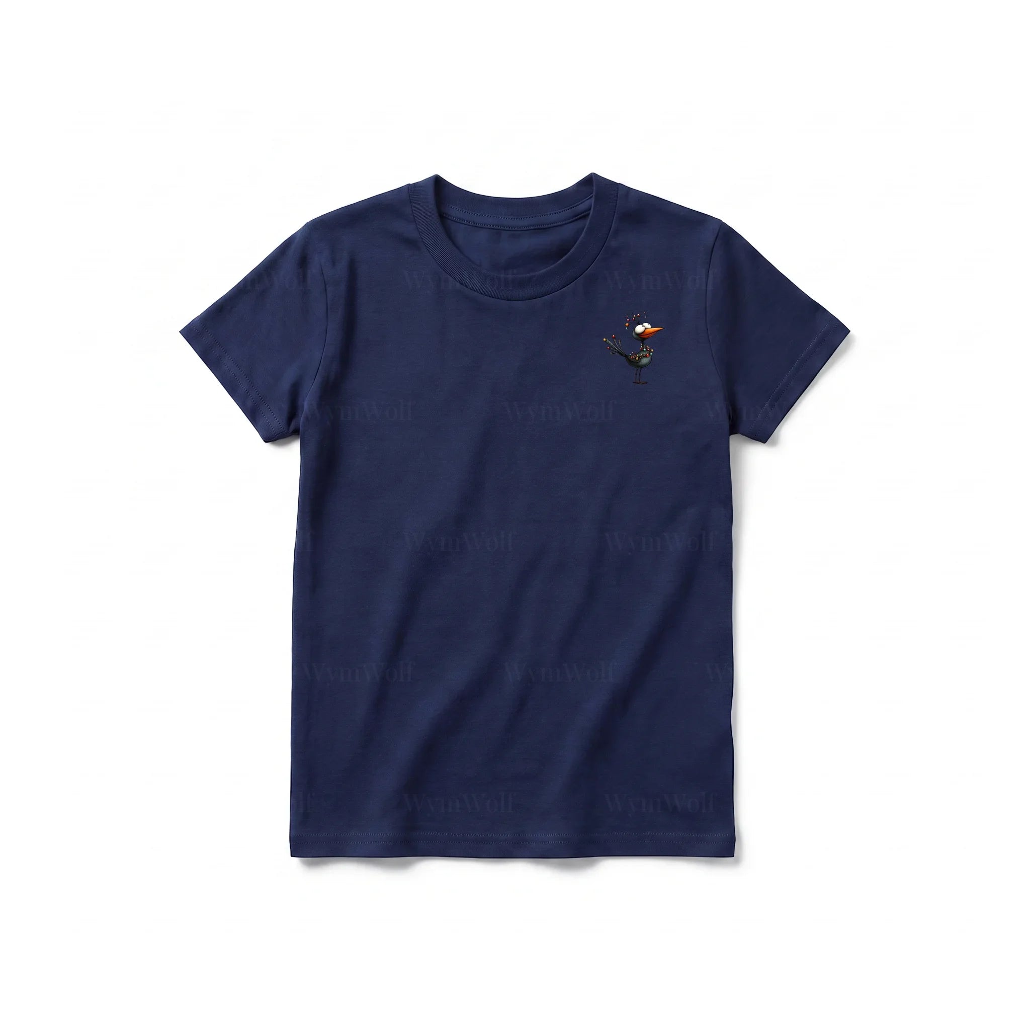 Un T-shirt marine à manches courtes et col rond pour jeune, orné d'un motif représentant un oiseau excentrique sur la poitrine gauche.