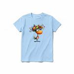 Un T-shirt poudre à manches courtes et col rond pour jeune, orné d'un motif représentant un oiseau excentrique sur le devant.