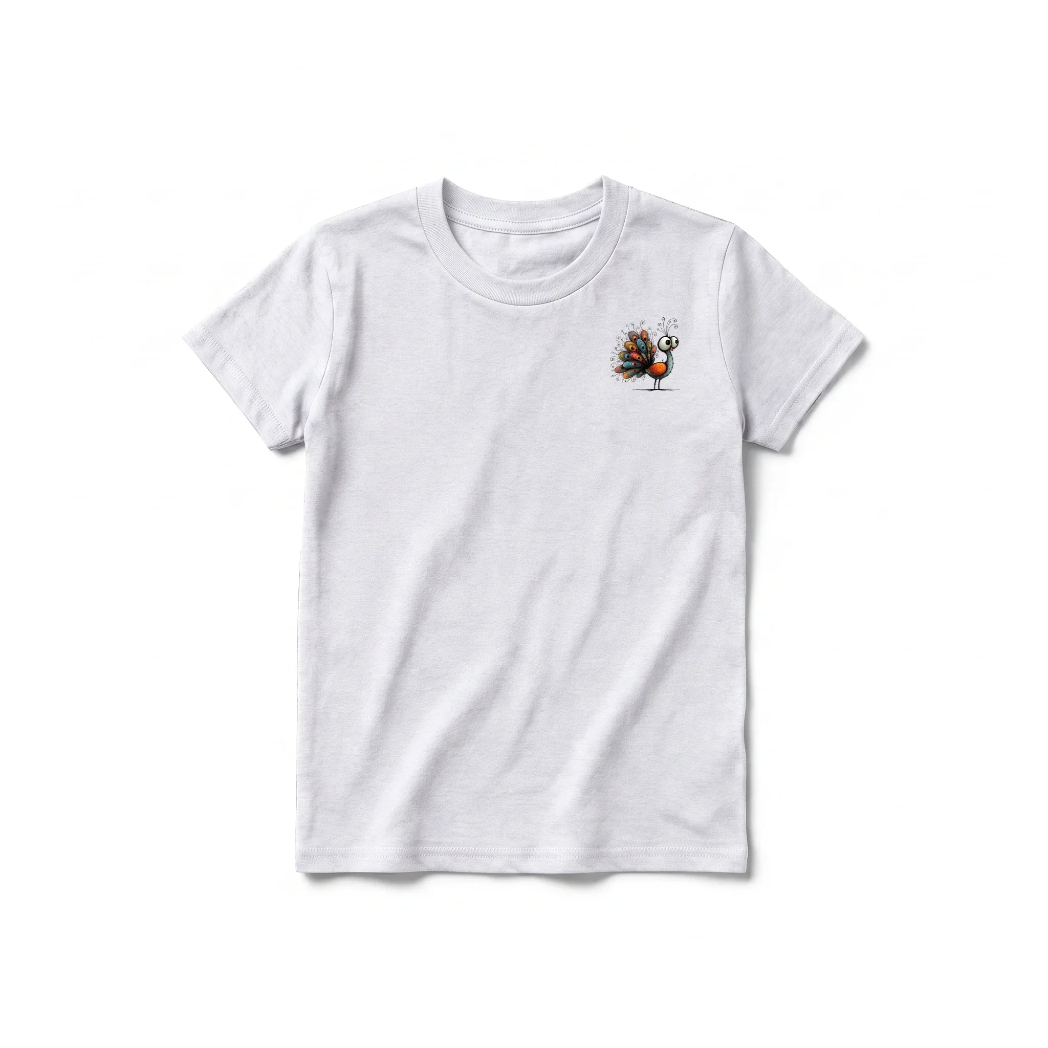 Un T-shirt gris cendré à manches courtes et col rond pour jeune, orné d'un motif représentant un oiseau excentrique sur la poitrine gauche.