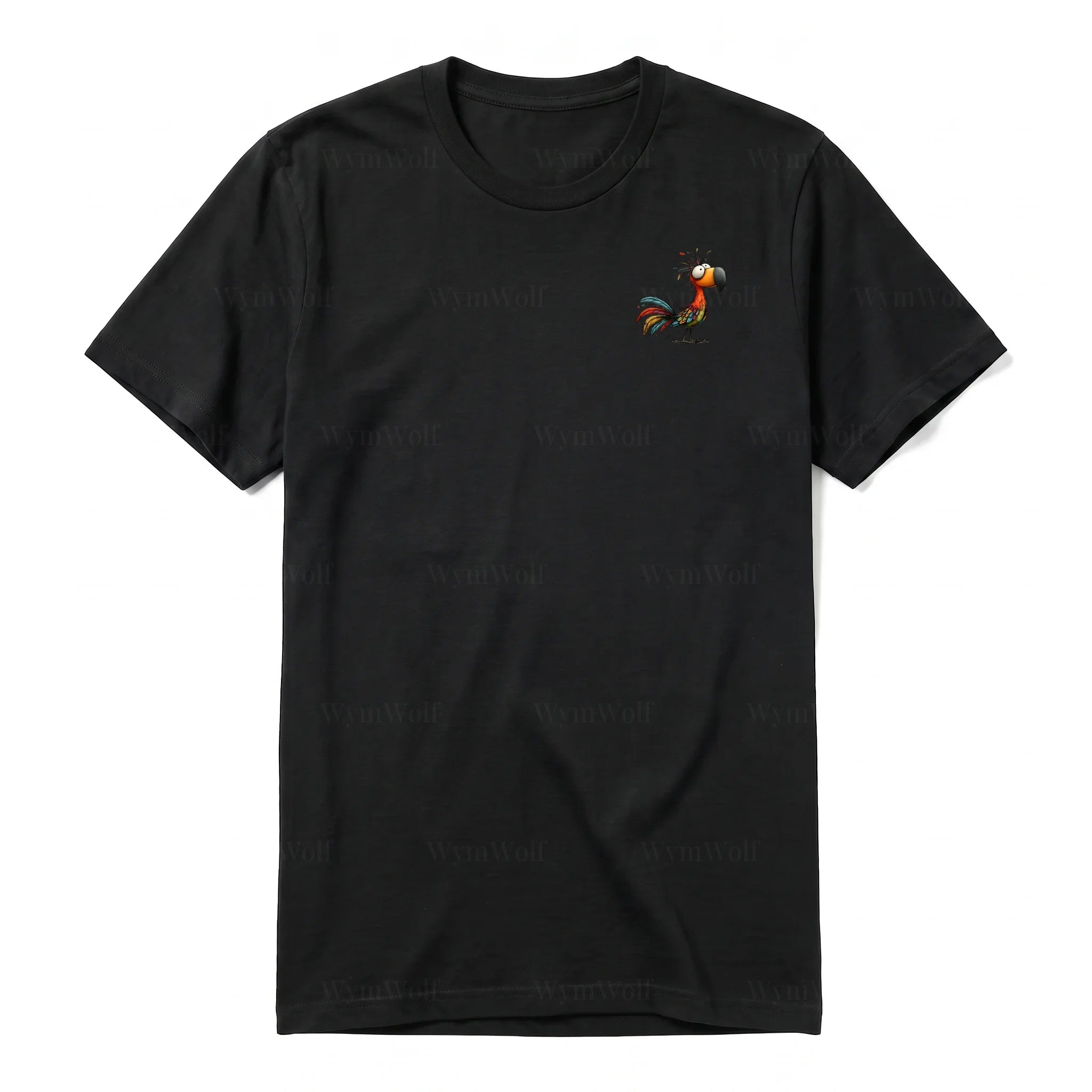 Un T-shirt noir à manches courtes et col rond, orné d'un motif représentant un oiseau excentrique sur la poitrine gauche.